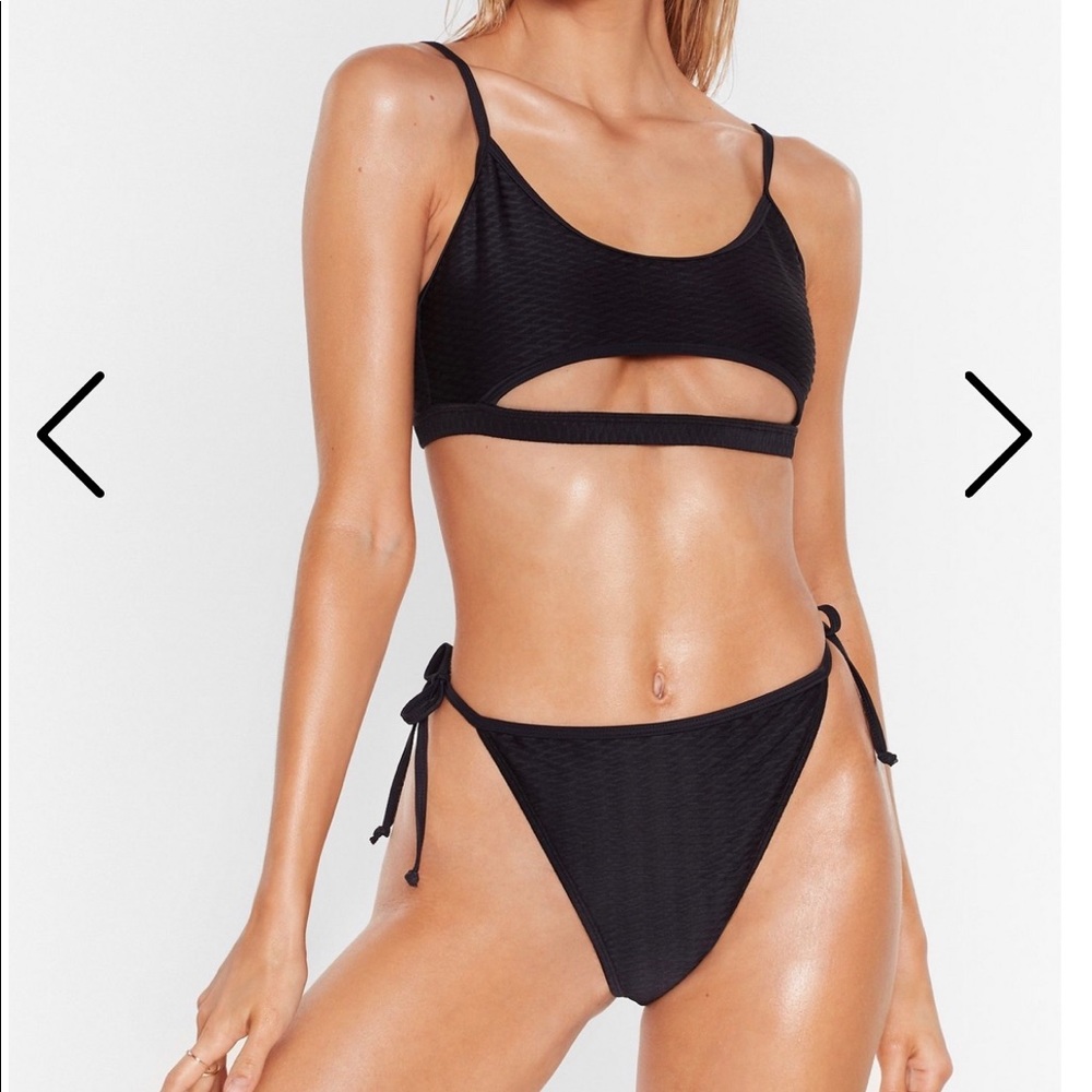 NWT NEVER WORN Nasty Gal bikini top